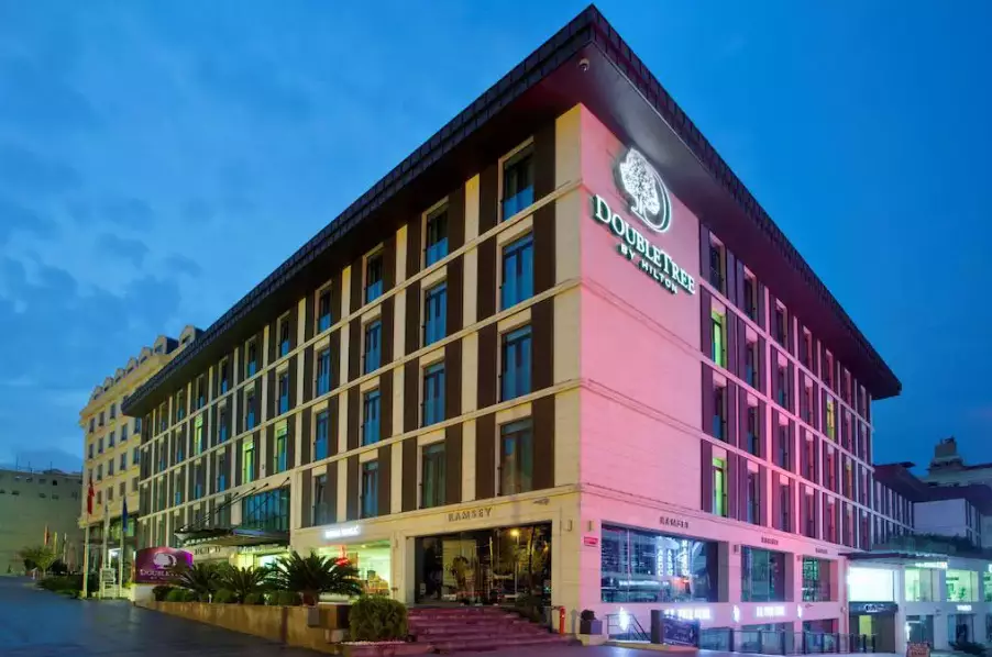 HOTEL THE ARTISAN MGALLERY HOTEL THE ARTISAN MGALLERY